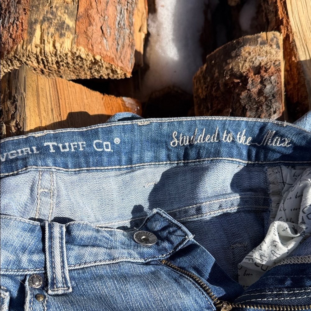 Cowgirl Tuff “Studded to the Max” Jeans 28x35